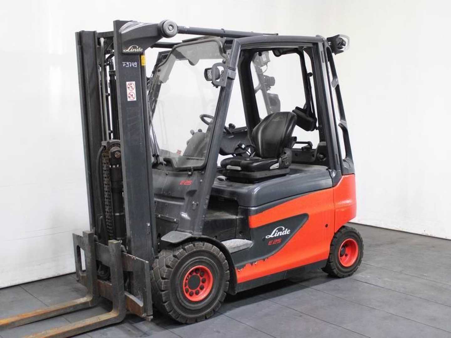 Linde E25 gebraucht